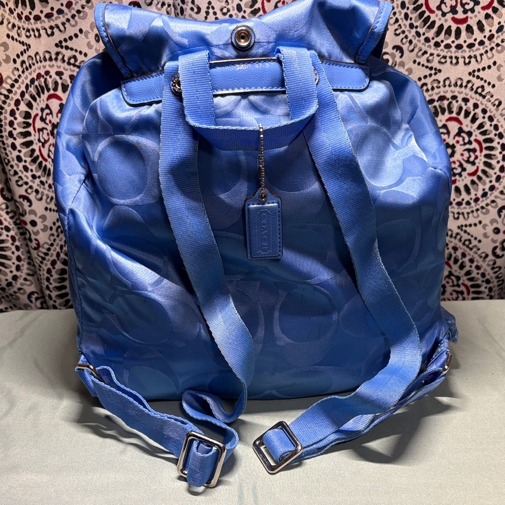 COACH Signature Optic Nylon Drawstring Backpack – Periwinkle Blue (A1360-F77350) - Picture 3 of 14